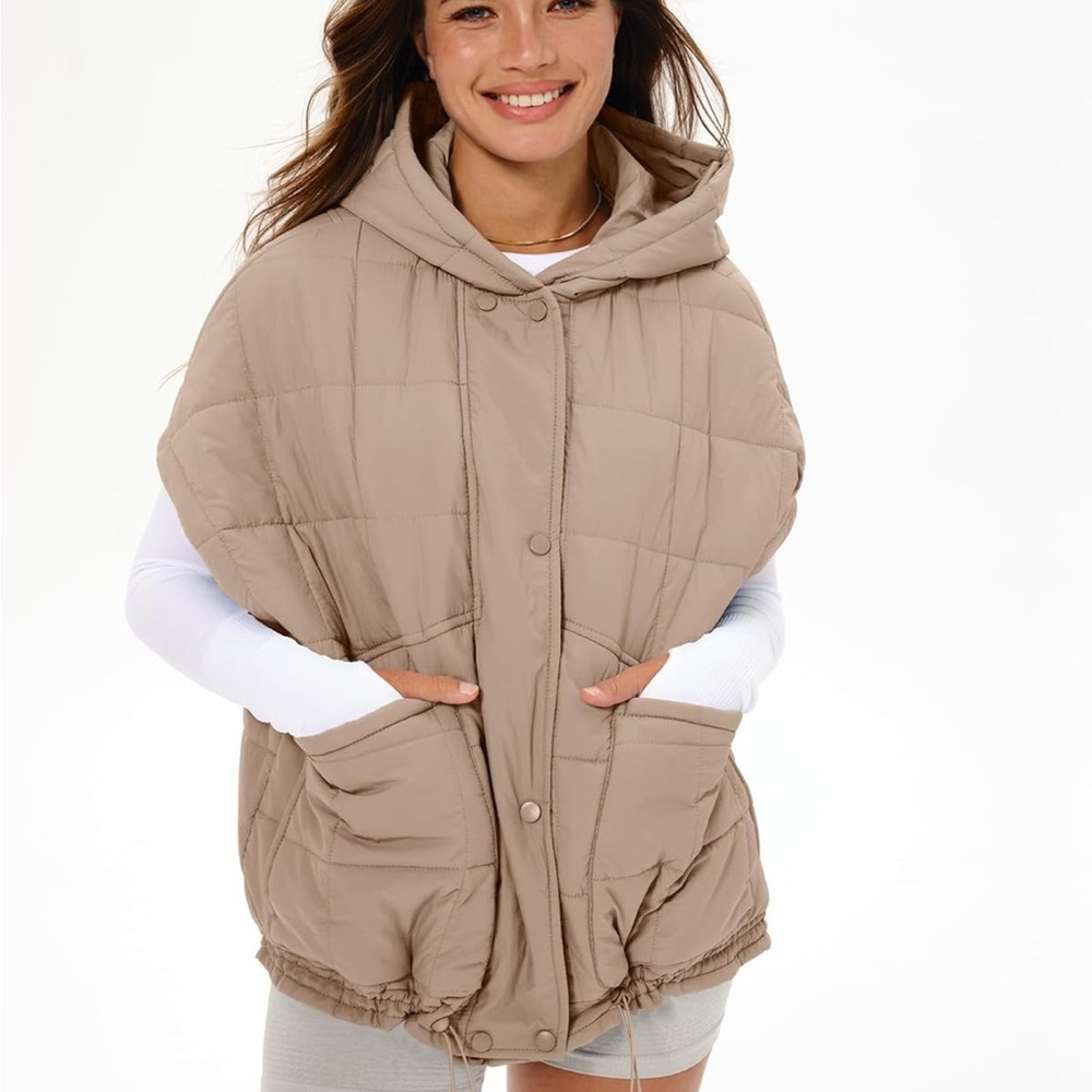 Women's Tan Oversized Quilted Vest